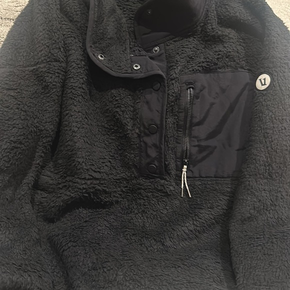 VUORI black Cozy Sherpa Popover Pullover - Picture 3 of 6